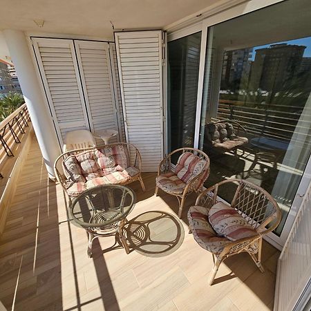 Febus Apartment Alicante Bagian luar foto